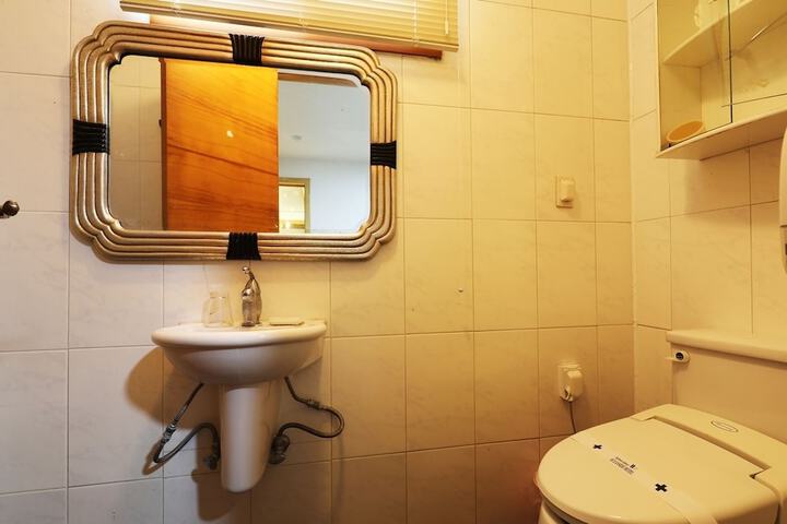 Room 78 of 111
