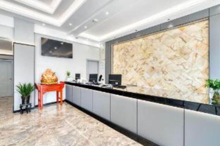 Mingjue Business Hotel