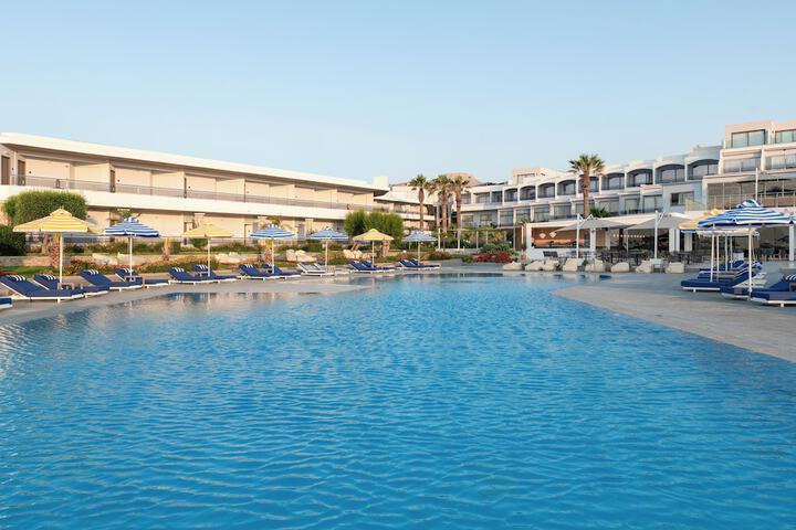 Pool 49 of 73