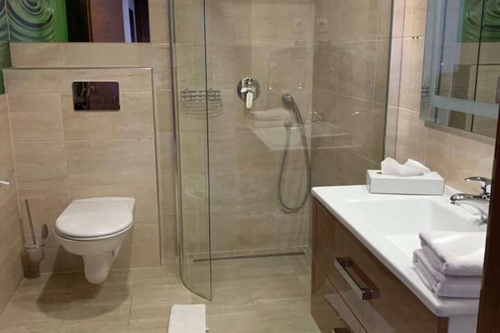 Clean Restrooms