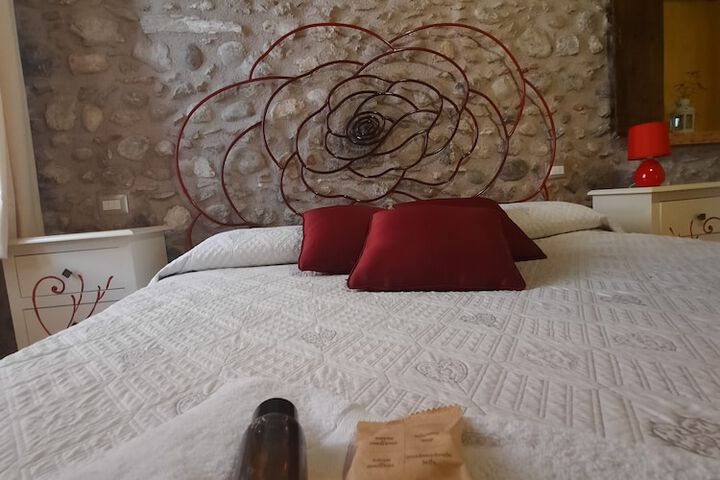 Room 17 of 92