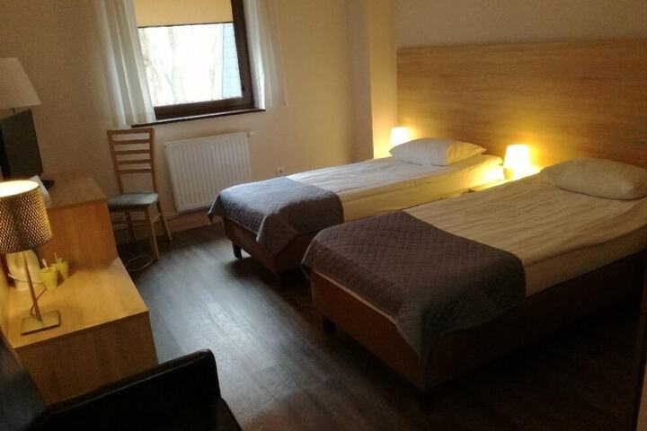 Room 5 of 38