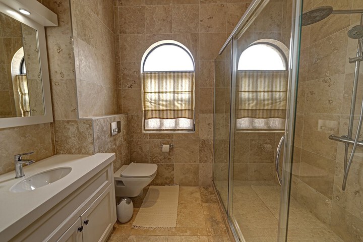 Room 14 of 29