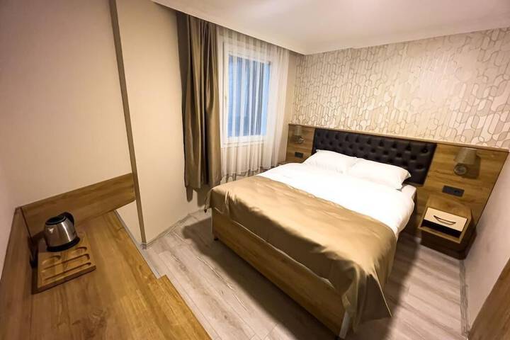 Room 3 of 23