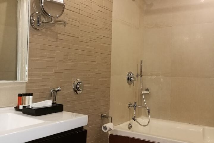 Room 25 of 75