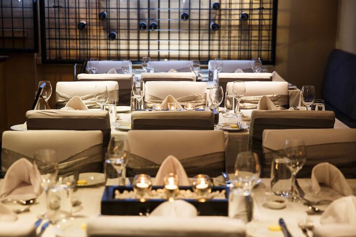 Dining 48 of 80