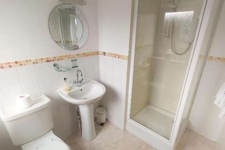 Room 15 of 22