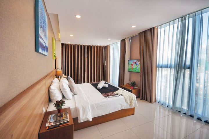 Room 115 of 230