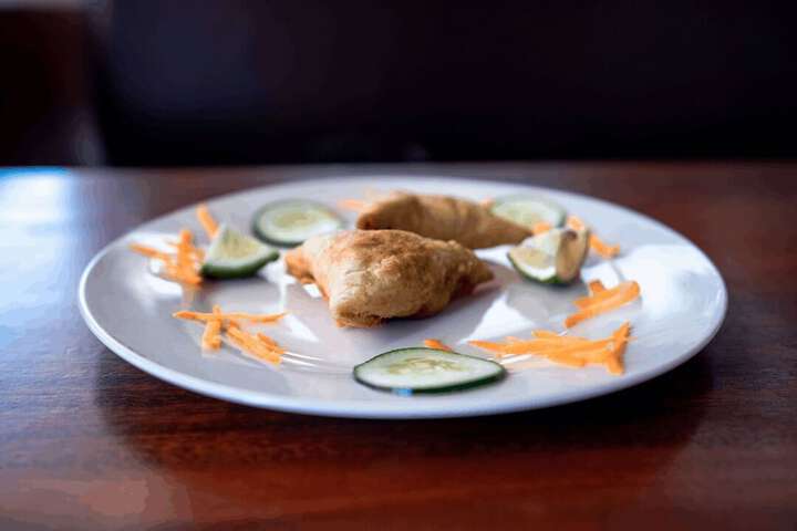 Dining 35 of 52