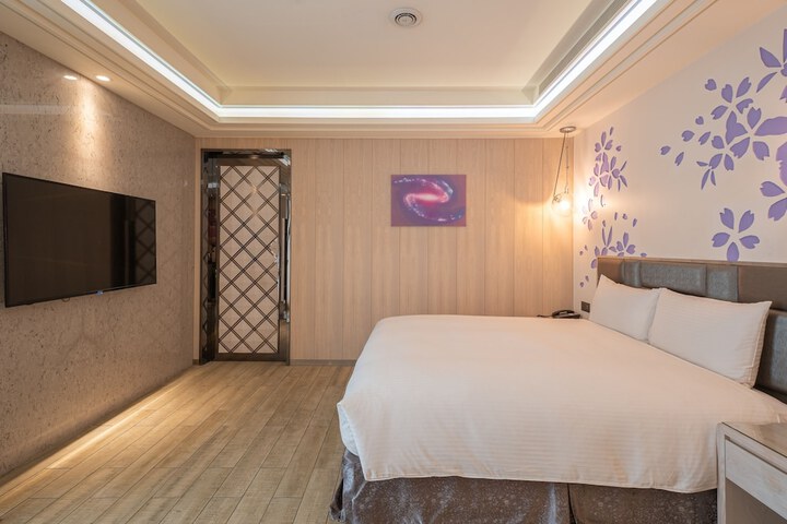 Room 56 of 126