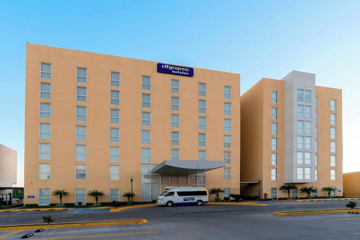 Hotel 67 of 67