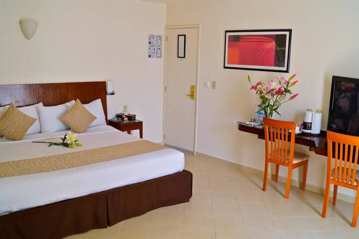 Room 33 of 57