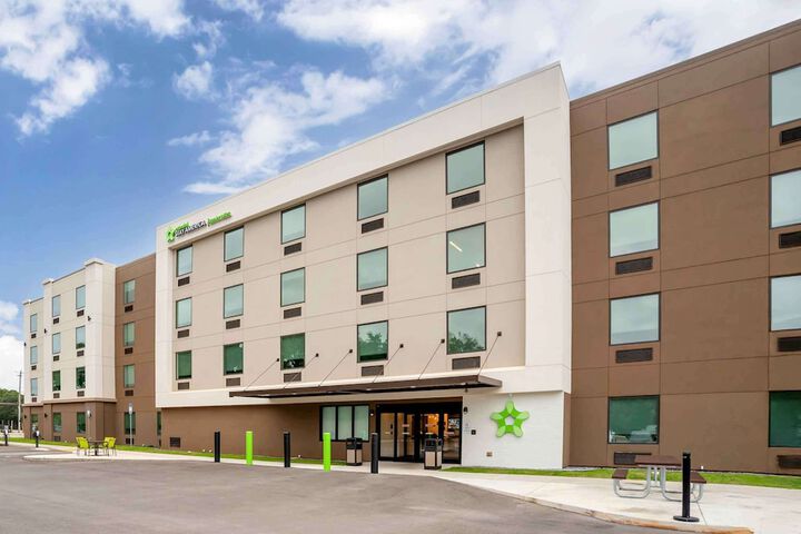 Hotel 64 of 64