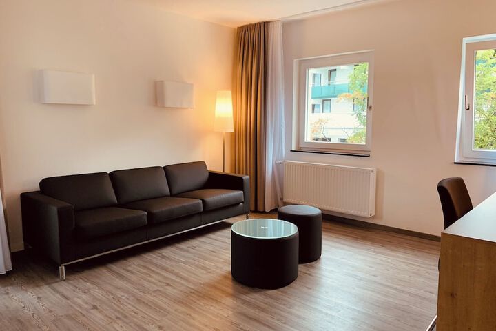 Room 25 of 119