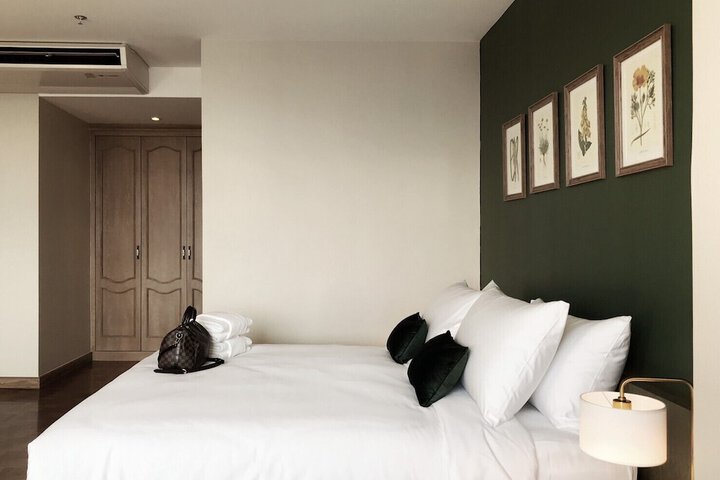 Room 44 of 260