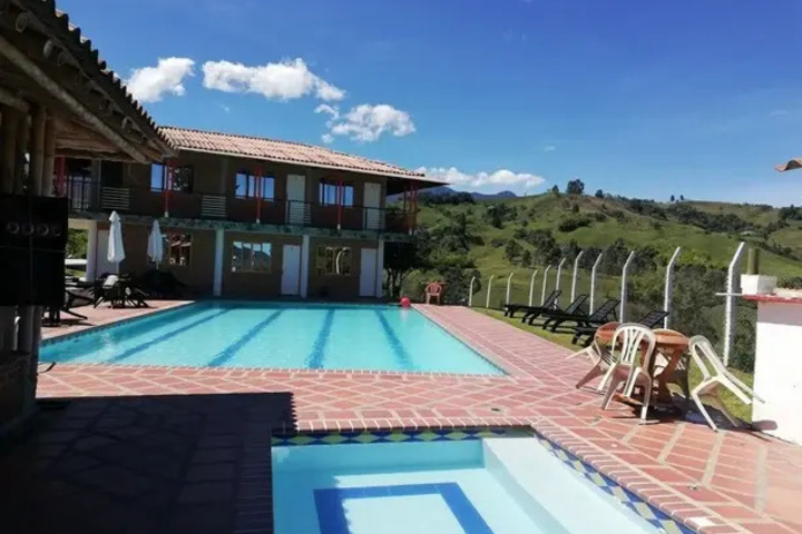 Pool 5 of 5