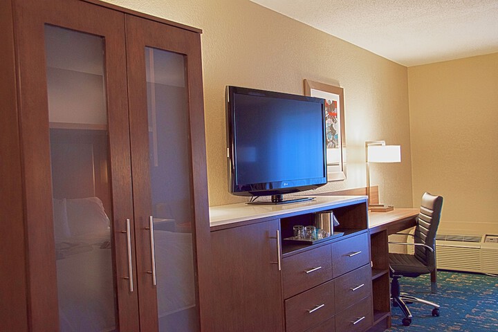 Quadruple Queen Size Bed (4 of 4)