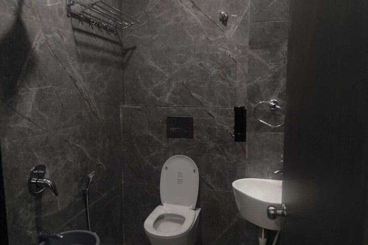 Room 19 of 25