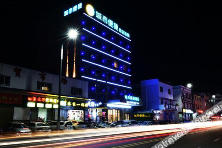 Hotel 5 of 15