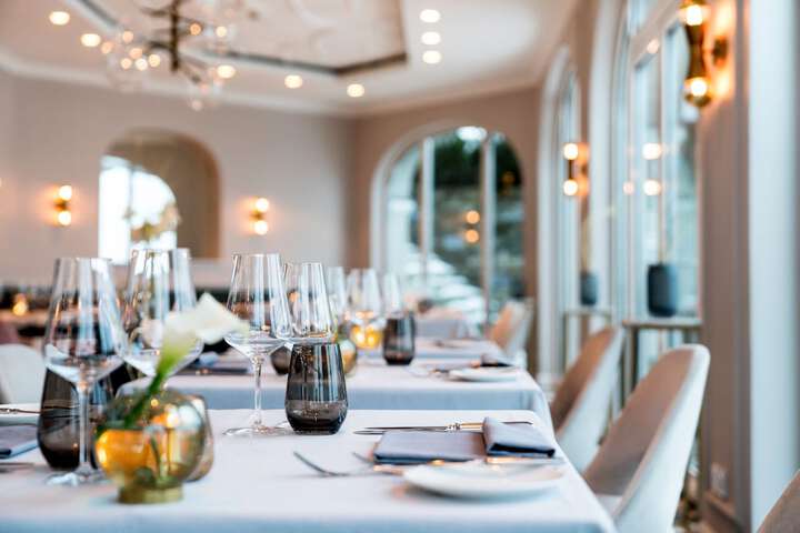 Dining 109 of 140