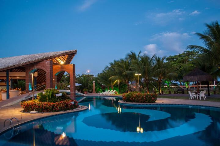 Pool Hotel