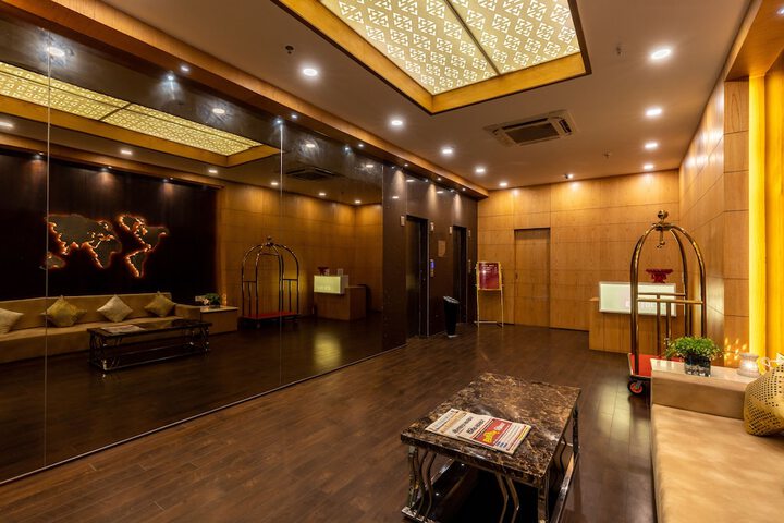 Hotel Interior 3 of 31