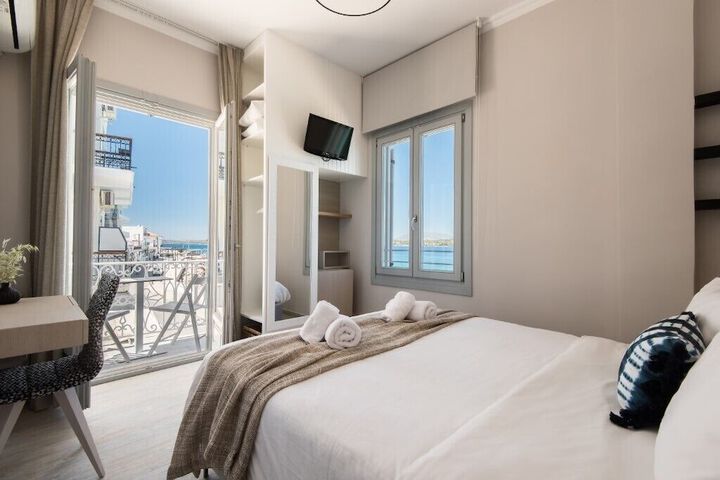 Room 50 of 74
