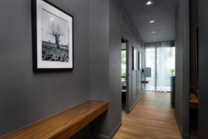 Room 21 of 28