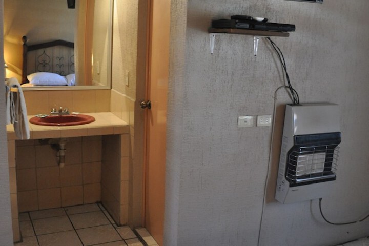 Room 23 of 44
