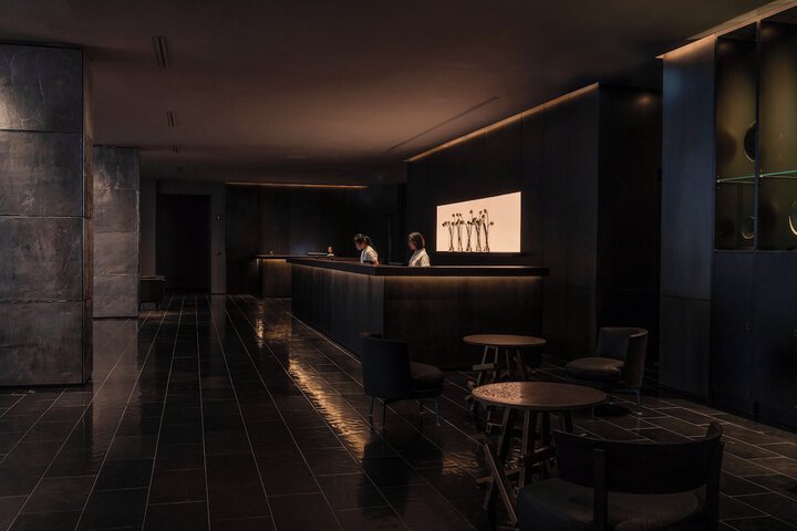 Guest Lobby