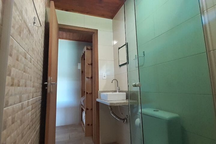 Room 12 of 20
