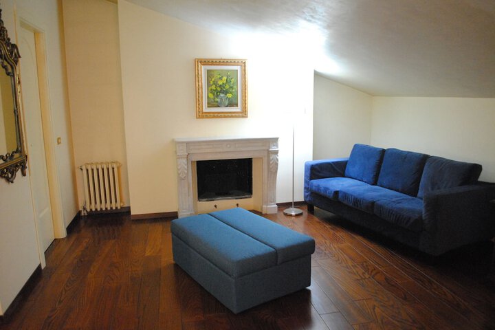 Room 4 of 47