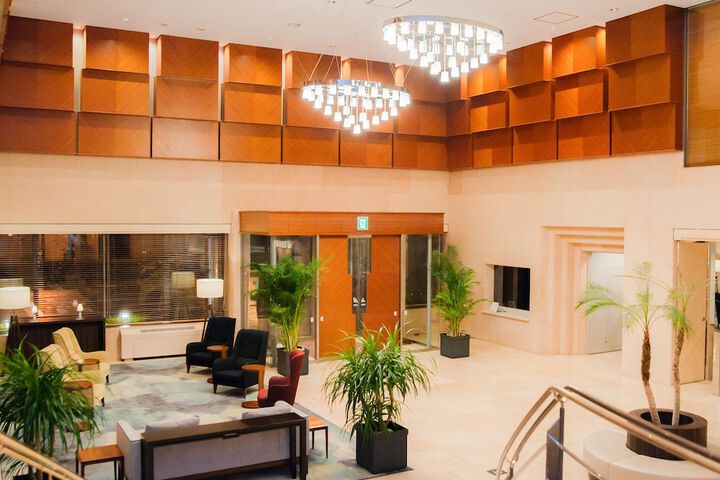 Hotel Lobby