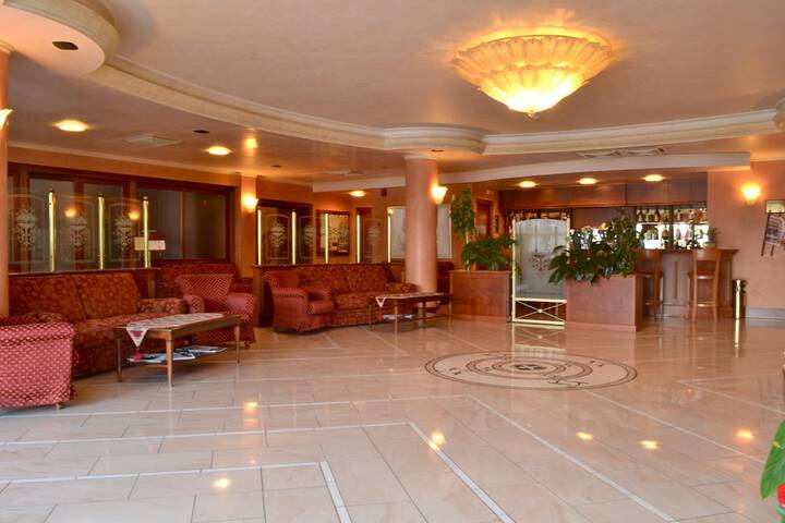 Hotel Interior 5 of 41
