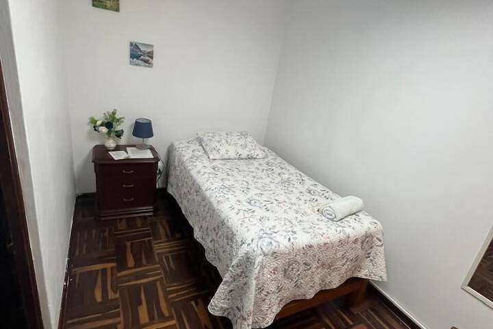 Room 90 of 178