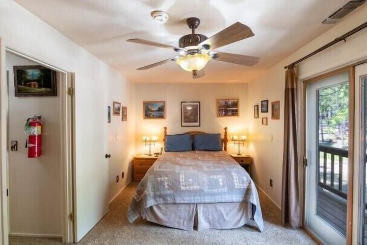 Room 4 of 31
