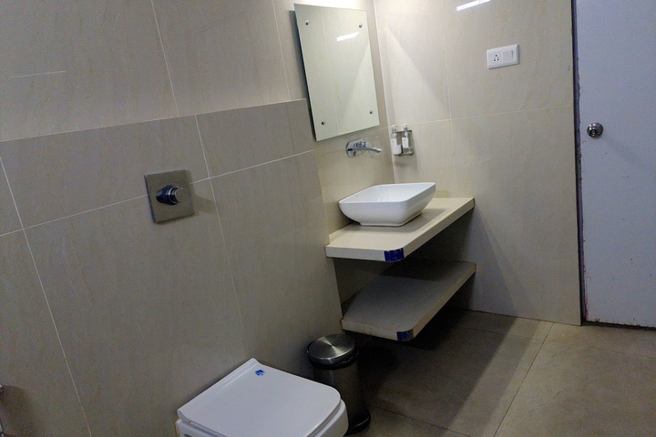 Room 40 of 71