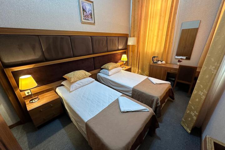 Room 5 of 47