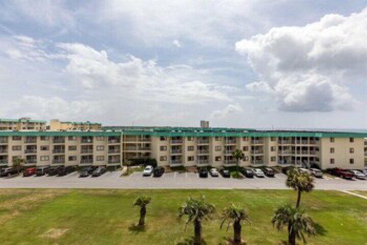 Hotel 45 of 152