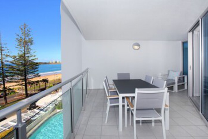 Terrace/Patio 2 of 24