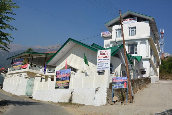 Hotel 4 of 9