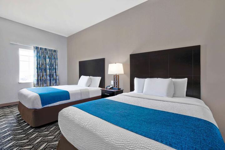 Room 11 of 26