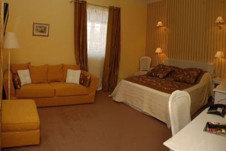 Room Photo
