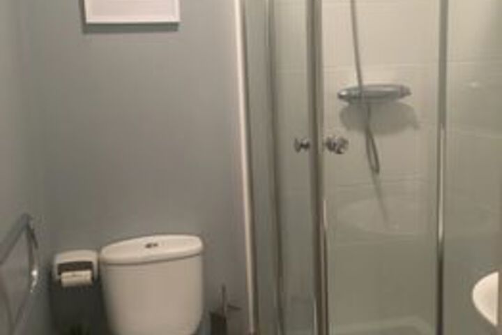 Room 13 of 23