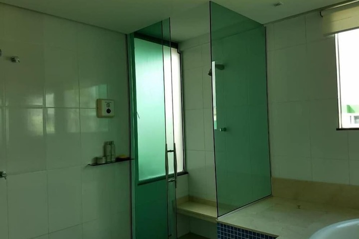 Room 20 of 34