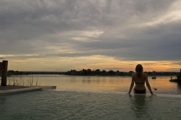 Pool 19 of 37