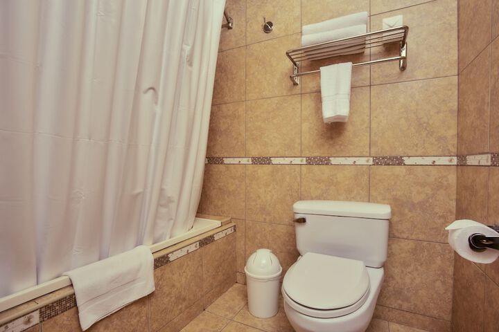 Room 44 of 79