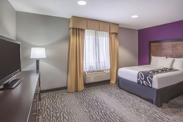 1 Double Bed (12 of 14)