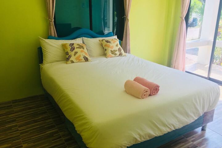 Room 15 of 21