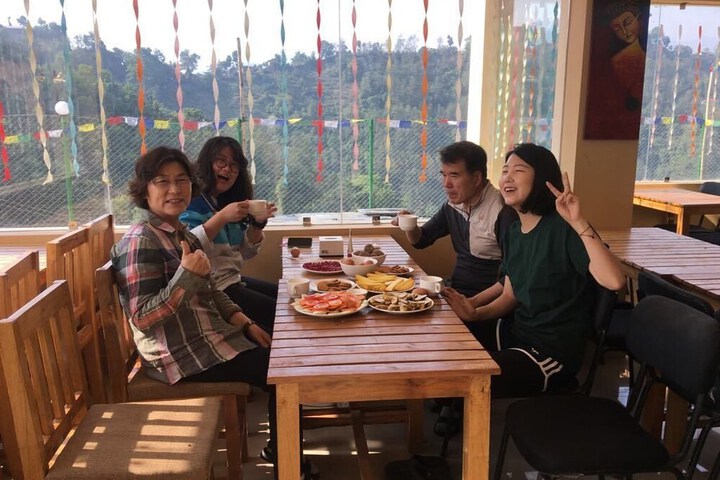 Dining 14 of 25